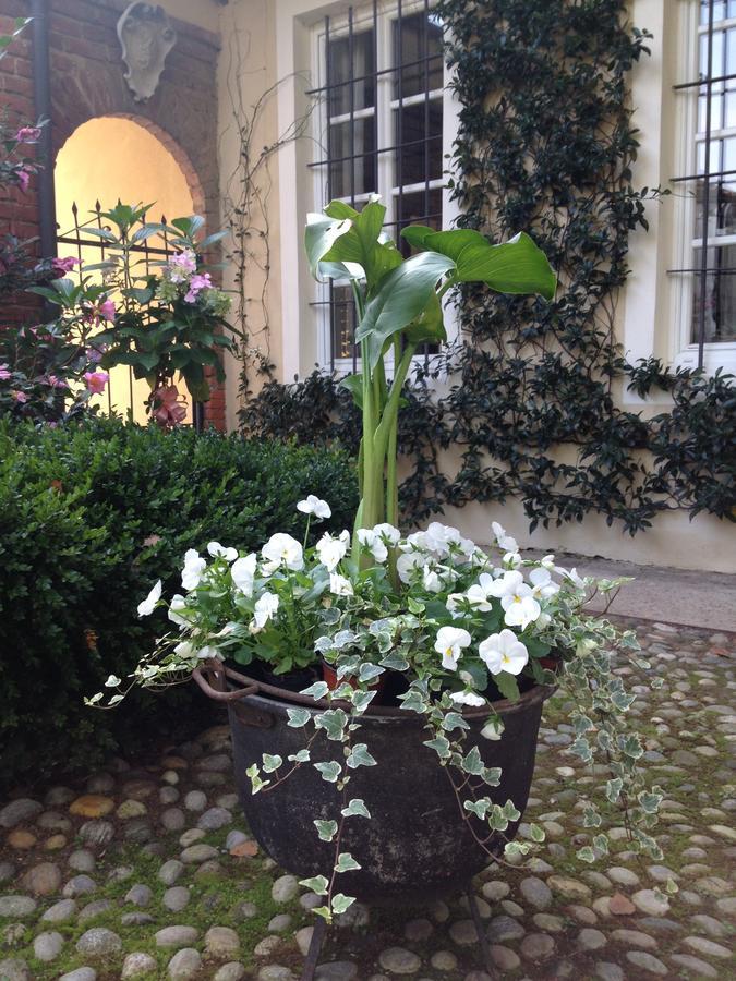 Cava Manara Relais Torre Dei Torti - Luxury Bed And Breakfast מראה חיצוני תמונה