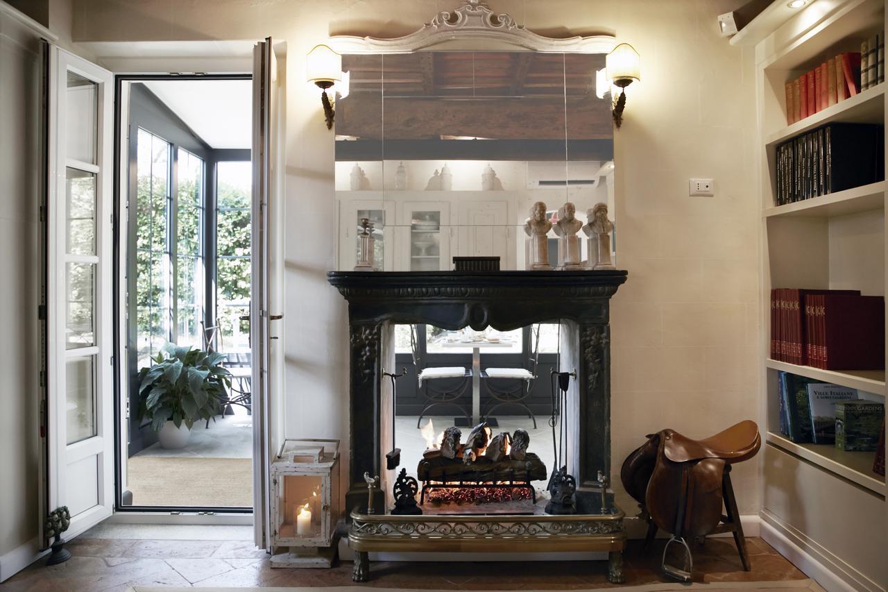 Cava Manara Relais Torre Dei Torti - Luxury Bed And Breakfast מראה חיצוני תמונה